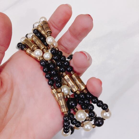 VTG 1950s Multi-Strand Glass Black Bead, Faux Pearl 21" Necklace Gold-Tone Clasp - Picture 3 of 8